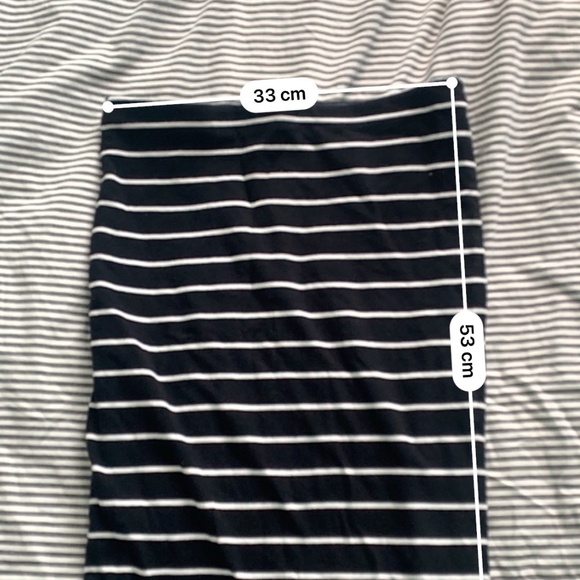Stripe skirt - Picture 2 of 3